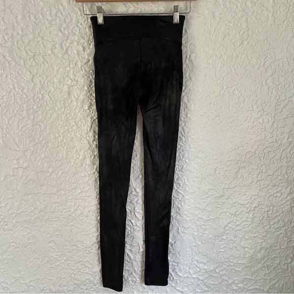 Spanx Faux Leather Leggings Size XS - Picture 5 of 10